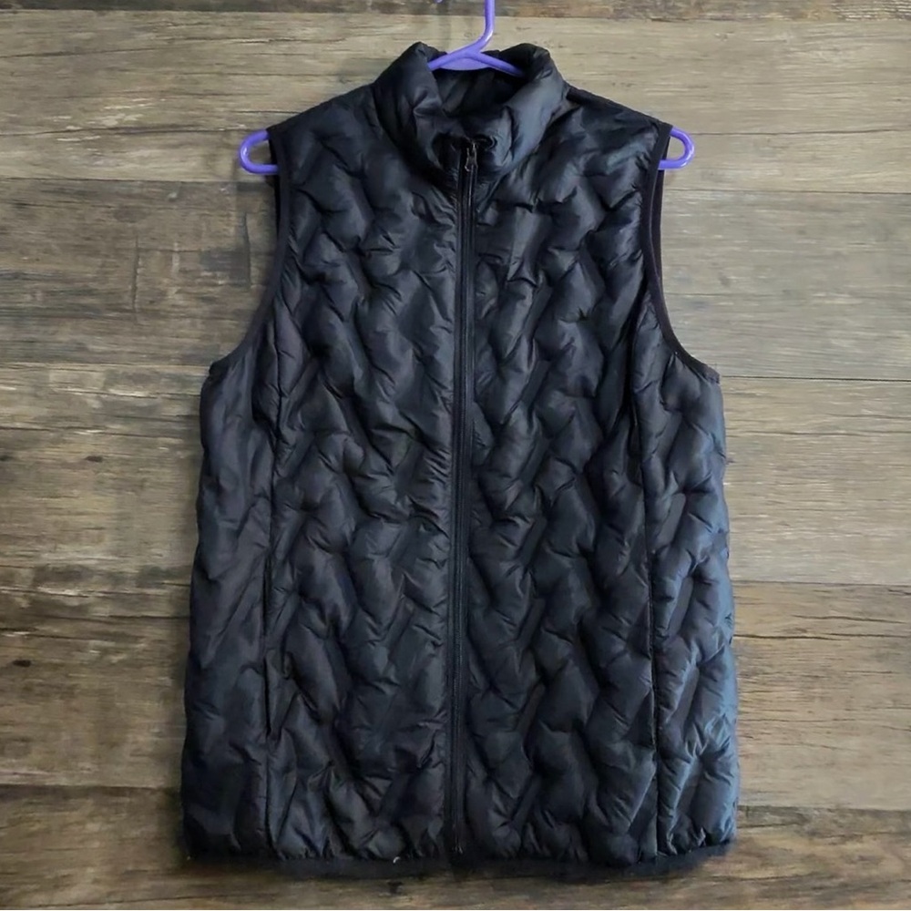 Tangerine‎ Women's Black Quilted Vest